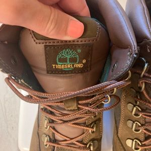 Big boys timberland boots, leather waterproof size 7